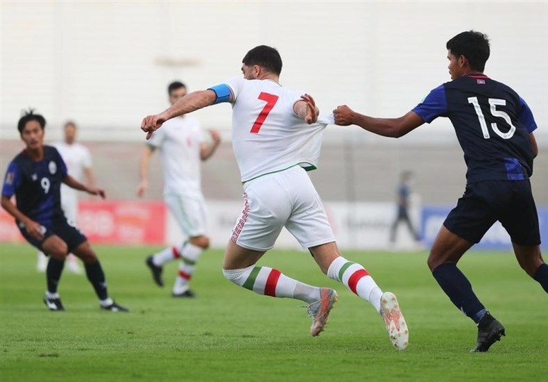 عربشاهی: مقابل عراق باید مانند نیمه دوم بازی با بحرین باشیم