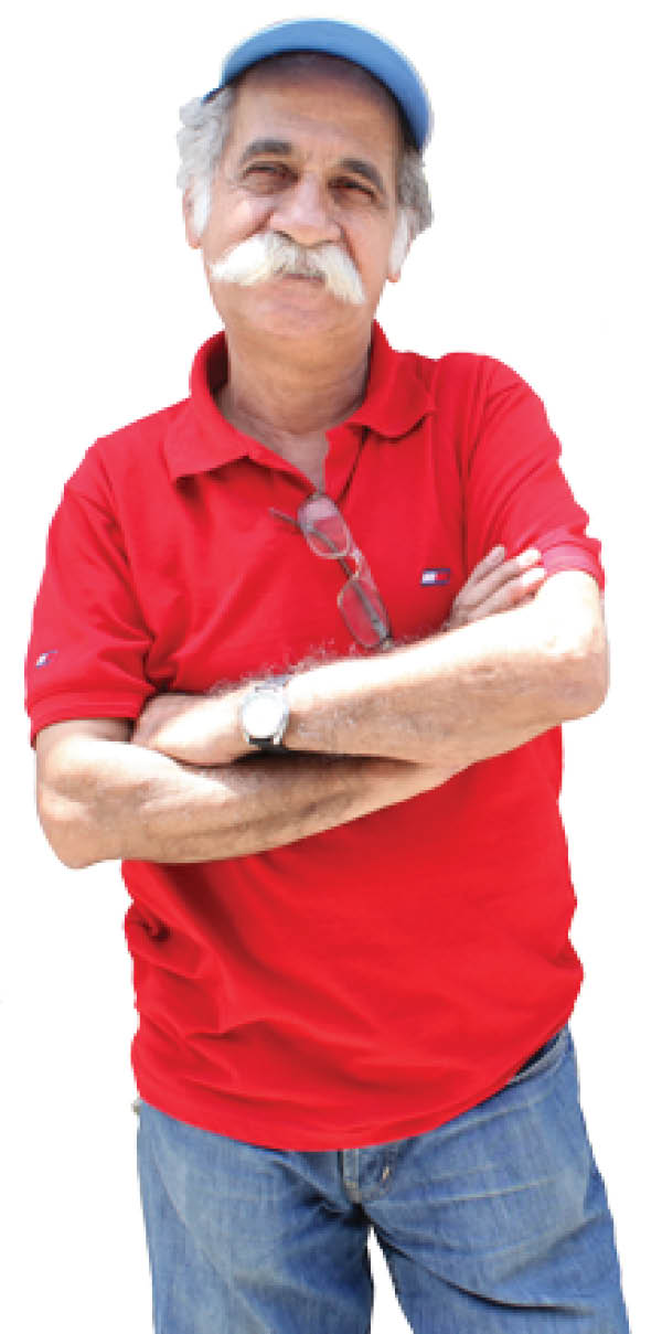 عمو خیاط، معلم بچه&zwnj;ها و بزرگ&zwnj;ترها