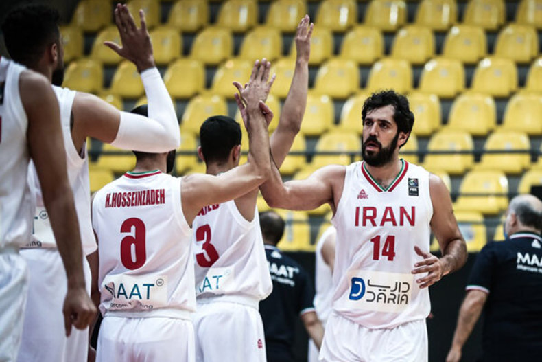صمد نیکخواه پرچمدار ایران در المپیک شد