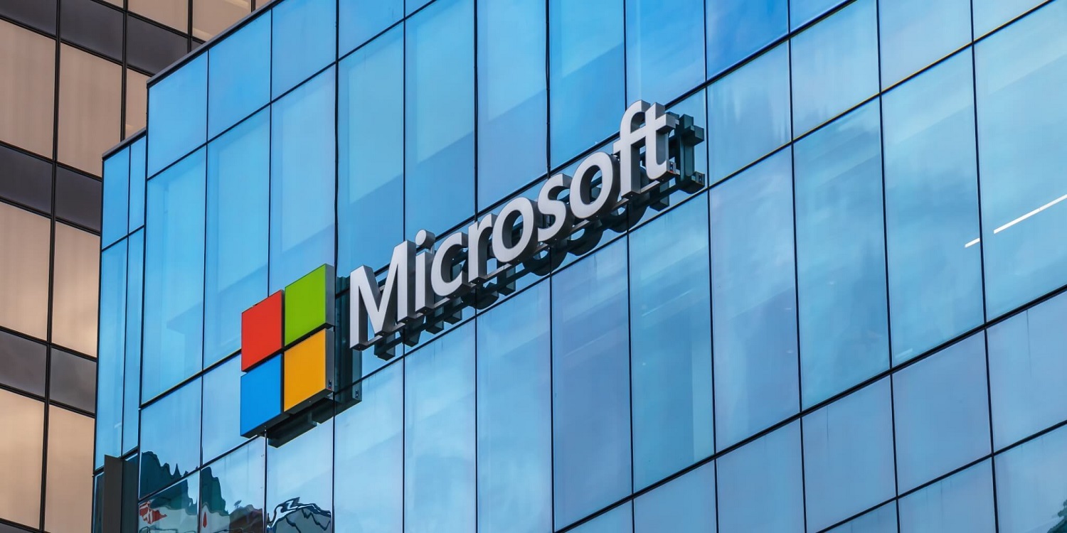 مایکروسافت به کارمندان خود ۱۵۰۰ دلار پاداش همراهی در شرایط سخت کرونا می‌دهد
