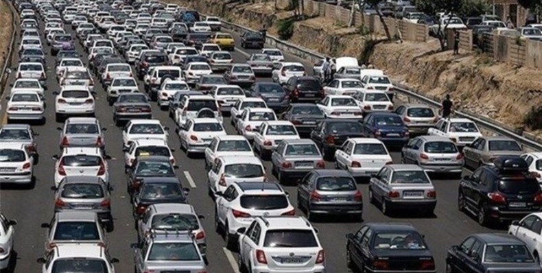 خروج ۳۰۰ هزار خودرو از استان تهران از عصر چهارشنبه تاکنون
