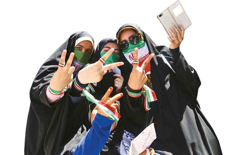 قهرمانانه و حماسی بودن مشارکت 49 درصدی در انتخابات، به نوع و عمق نگاه بستگی دارد