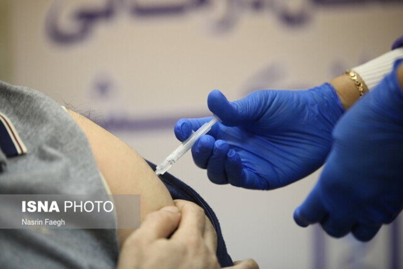 واکسیناسیون مددجویان و کادر درمان مراکز ماده ۱۶ آغاز شد