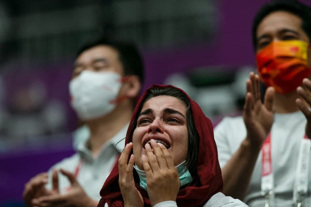 اشک‌های نجمه خدمتی برای اولین طلای ایران (عکس)