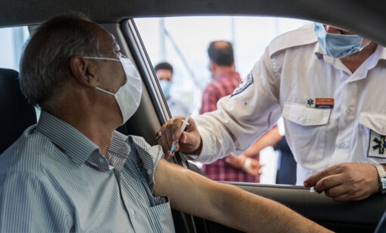 آغاز واکسیناسیون رانندگان تاکسی در کشور
