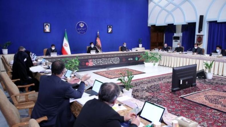 رئیس جمهوری از وزرای دولت سابق قدردانی کرد