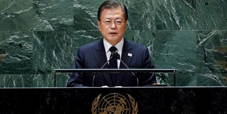 رئیس‌جمهور کره جنوبی: بیایید رسما به جنگ کُره پایان دهیم