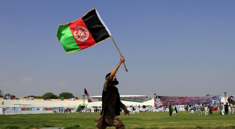چرا مردم افغانستان در برابر حمله طالبان به شهرها و تصرف ولایت‌هایشان مقاومت نکردند؟