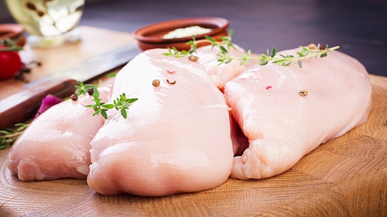 قیمت مصوب هر کیلو مرغ منجمد ۱۹ هزار و ۸۰۰ تومان
