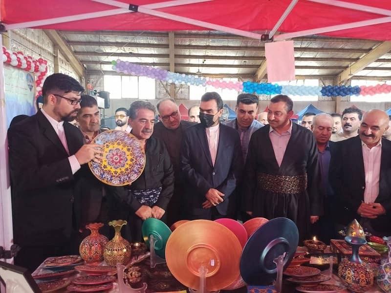اولین نمایشگاه مشترک صنایع دستی زنان ایران و سلیمانیه عراق برگزار گردید