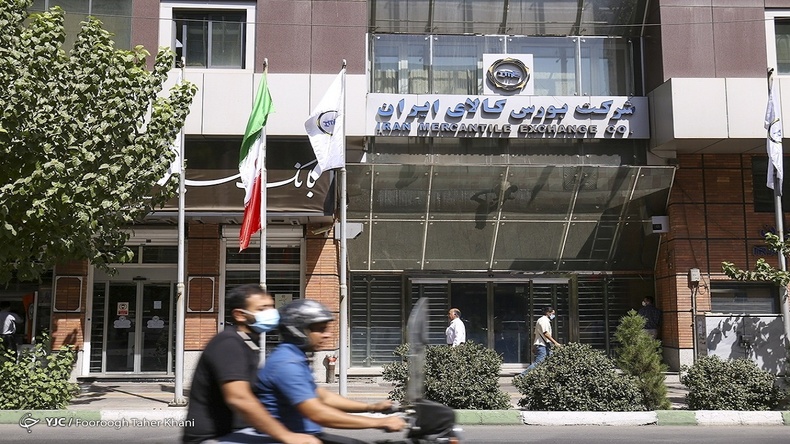 ۸۱۵ هزار تن سیمان در سبد خریداران بورس کالای ایران