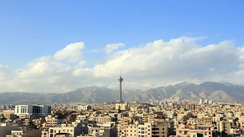 وضعیت آلودگی هوای تهران در ۶ مهر