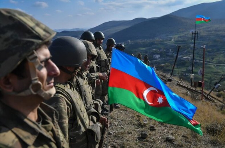 تیراندازی به خودروهای ارتش جمهوری آذربایجان از سمت ارمنستان