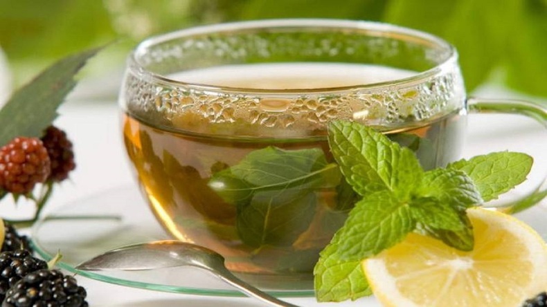 ۱۰ دمنوش و چای موثر برای مقابله با سرماخوردگی