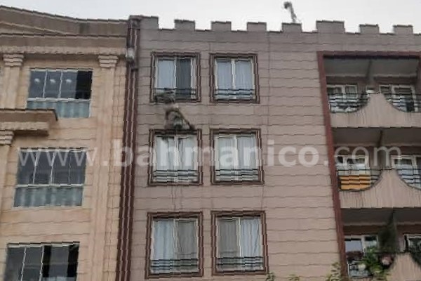 پیچ و رولپلاک نما بدون داربست
