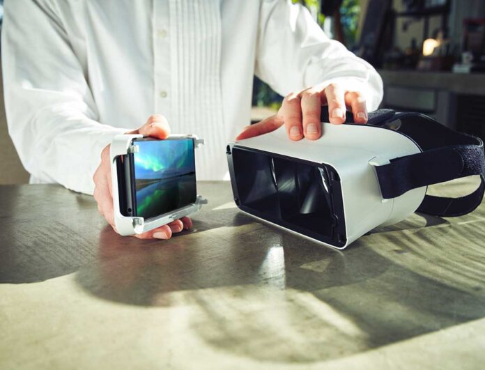 سونی از هدست اکسپریا View VR با قیمت ۲۶۰ دلار رونمایی کرد