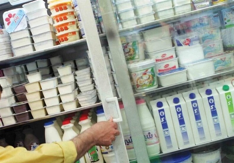 دستور مخبر به ساداتی نژاد برای عرضه مستقیم ۳ محصول شیر، ماست و پنیر به مردم