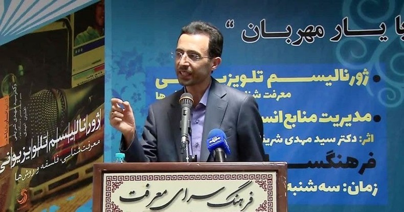 مبنای انقلاب اسلامی این است که خبر باید مردم محور باشد