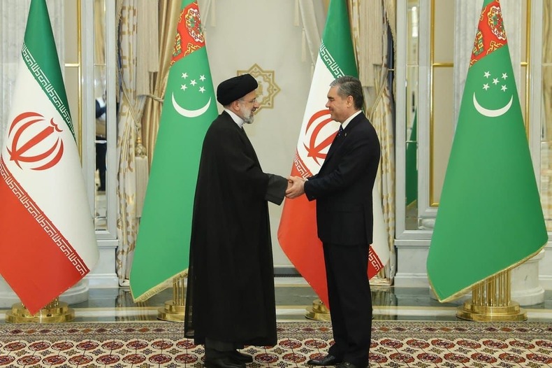 رئیسی با رئیس جمهور ترکمنستان دیدار و گفت‌و گو کرد