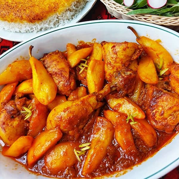 طرز تهیه خورش گلابی