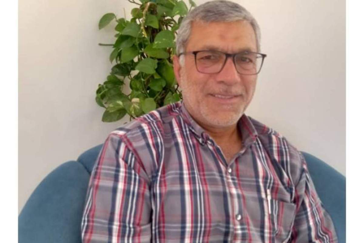 نسل جوان را از طریق آثار مکتوب با جنایات منافقین آشنا کنیم