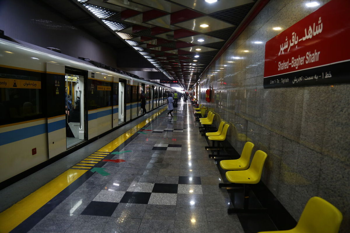فعالیت شبانه روزی مترو تهران در شب‌های قدر
