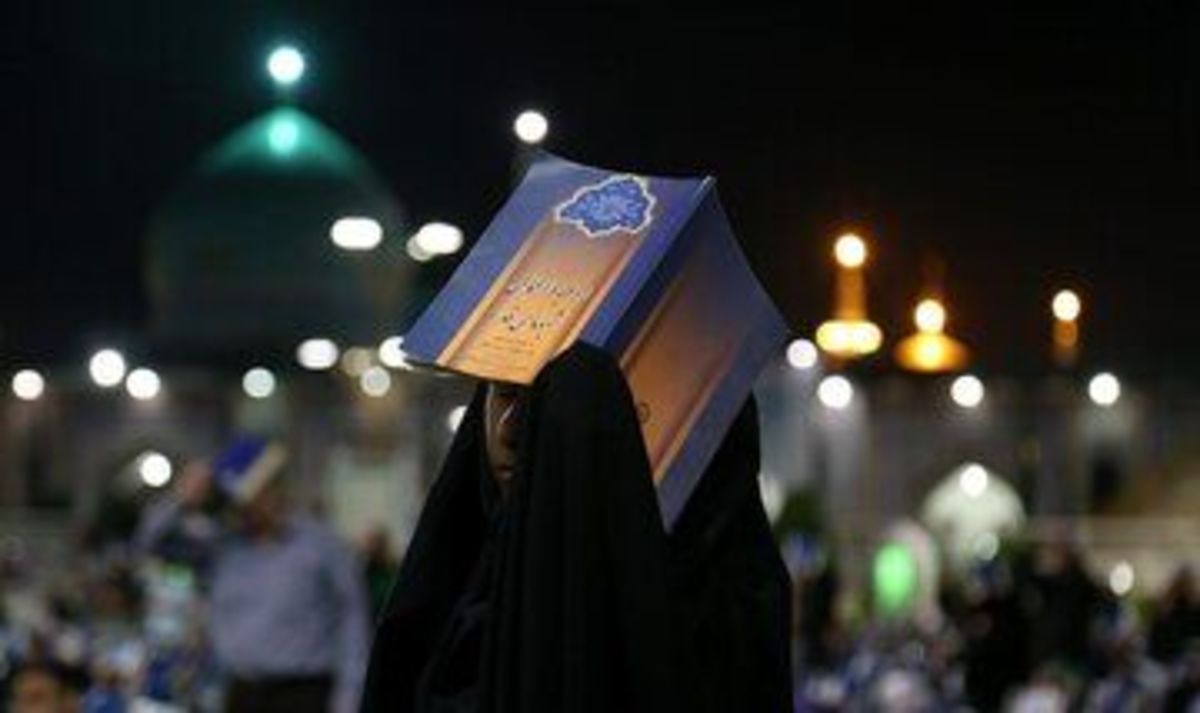 ادارات در شب‌ قدر با دو ساعت تأخیر کار خود را آغاز می کنند