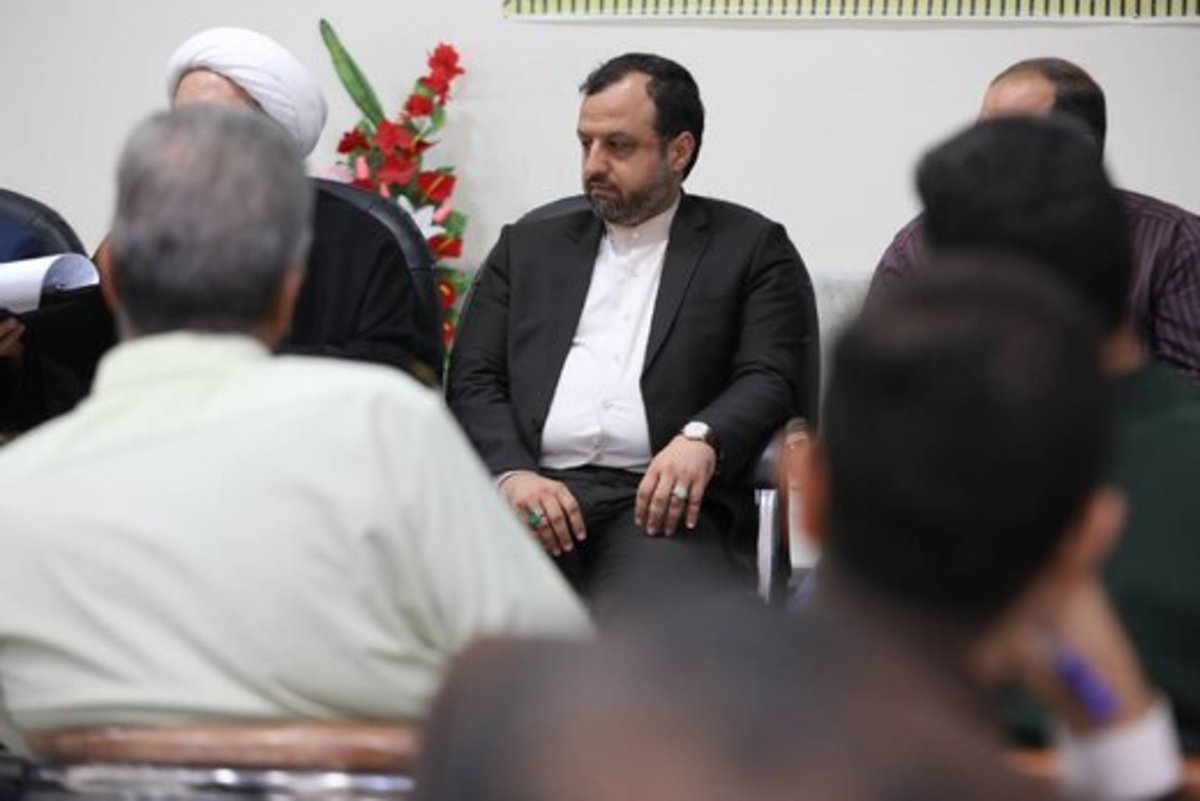مراجع تقلید قم به وزیر اقتصاد وقت ملاقات ندادند یک دروغ است