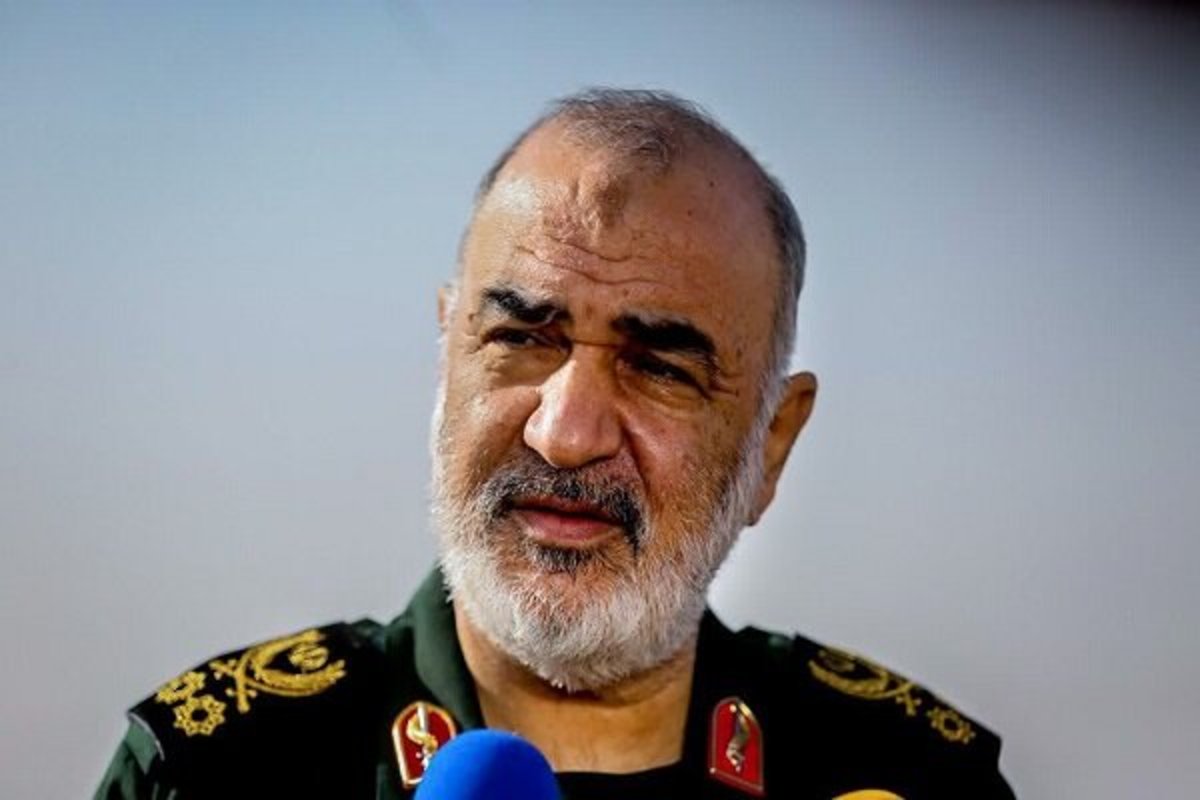 امنیت و آرامش ایران اسلامی ثمره خون شهداست