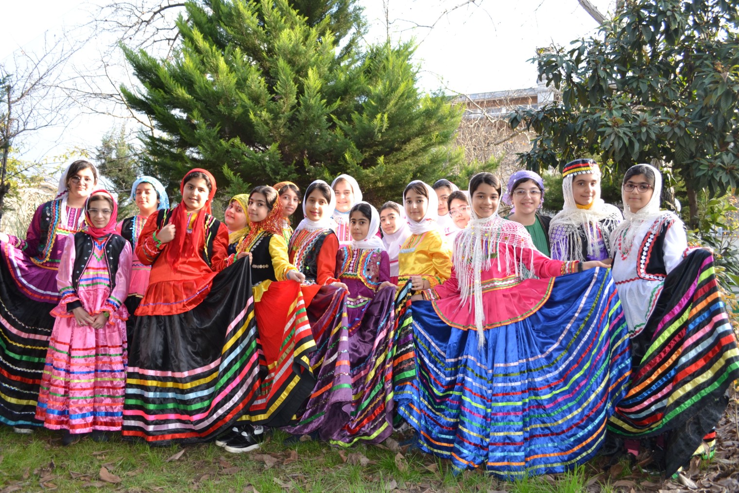 استان گیلان استان سرسبز با مردمانی خونگرم و خوراکی های خوشمزه استان گیلان استان سرسبز با مردمانی خونگرم و خوراکی های خوشمزه