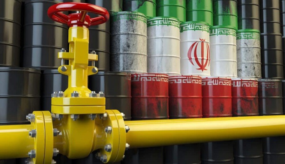 تحقیق و تفحص مجلس از مفت فروشی بنزین صادراتی در دولت روحانی