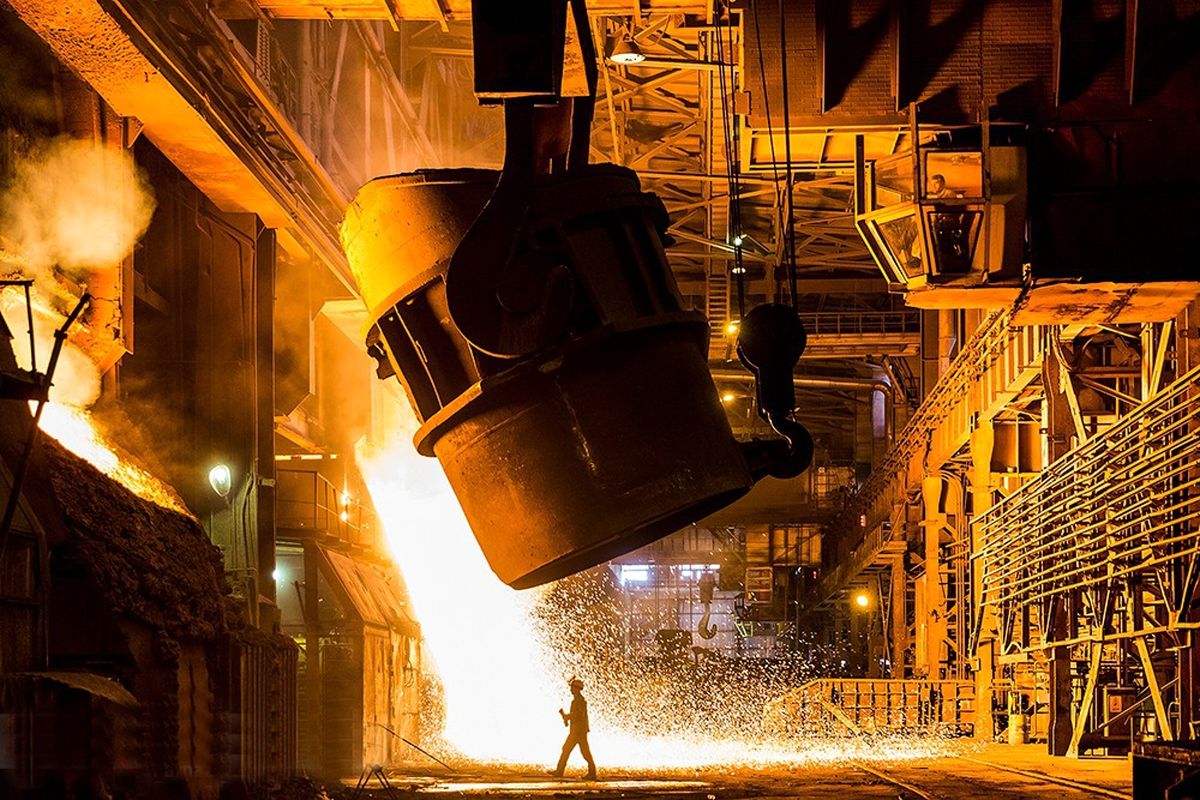 ارزش سهام شرکت فولاد خوزستان در بازار سرمایه افزایش می یابد