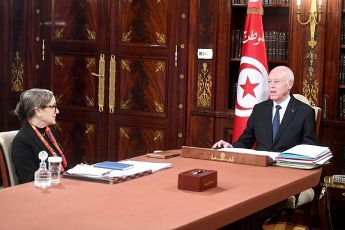 رئیس جمهور تونس ۲وزیر را برکنار کرد