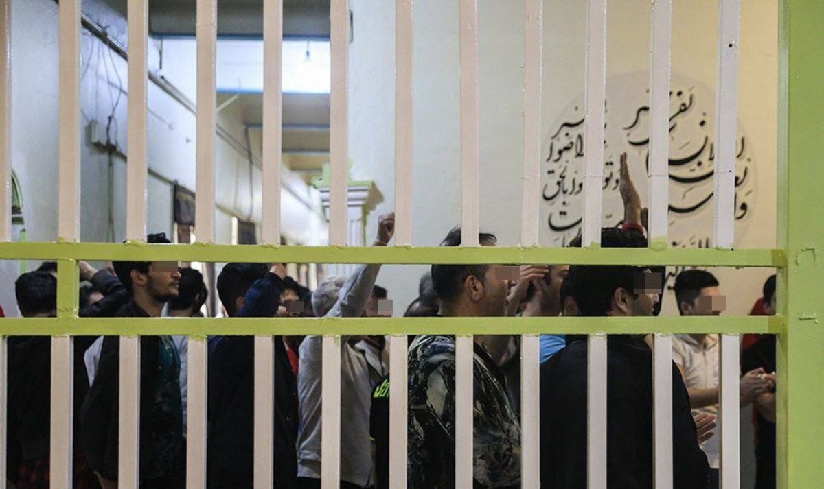 تصاویری از واکنش زندانی‌ها هنگام اعلام خبر عفو گسترده