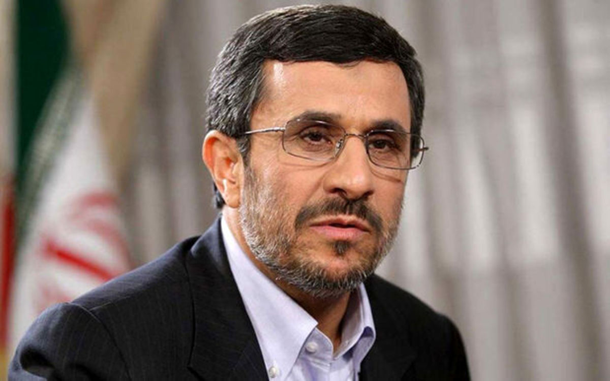 روایت رئیس بانک مرکزی دولت نهم از اقدام عجیب احمدی نژاد