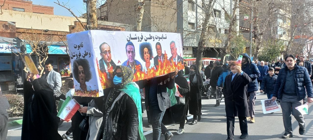 آغاز جشن ۲۲ بهمن در تهران و ۱۴۰۰ شهرِ ایران