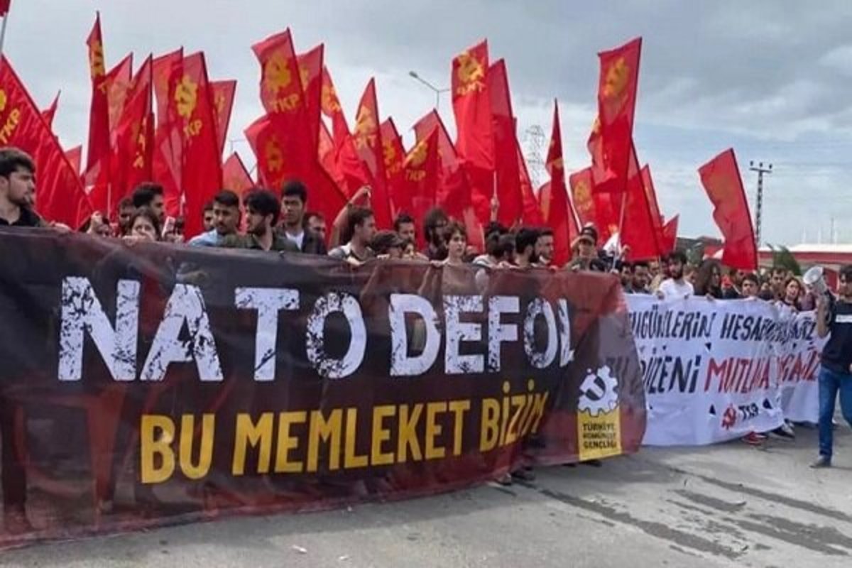 اتحادیه جوانان ترکیه خواستار خروج آنکارا از ناتو شد