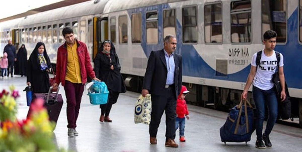 فروش بلیت قطارهای نوروزی آغاز شد