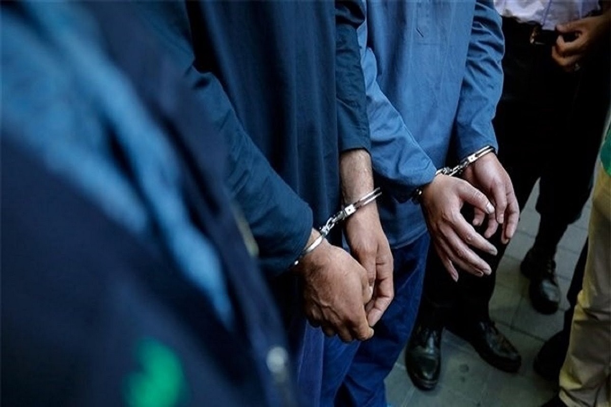 ۳ نفر در سنندج به اتهام شایعه پراکنی در خصوص مسمومیت دانش آموزان دستگیر شدند