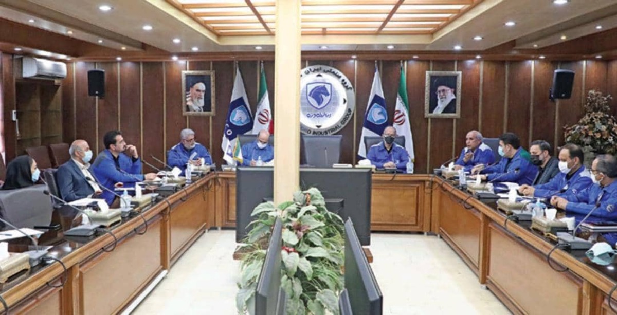عدم تامین قطعات و روند ترخیص و پلاک‌گذاری عامل دپو خودرو در ایران خودروی تبریز