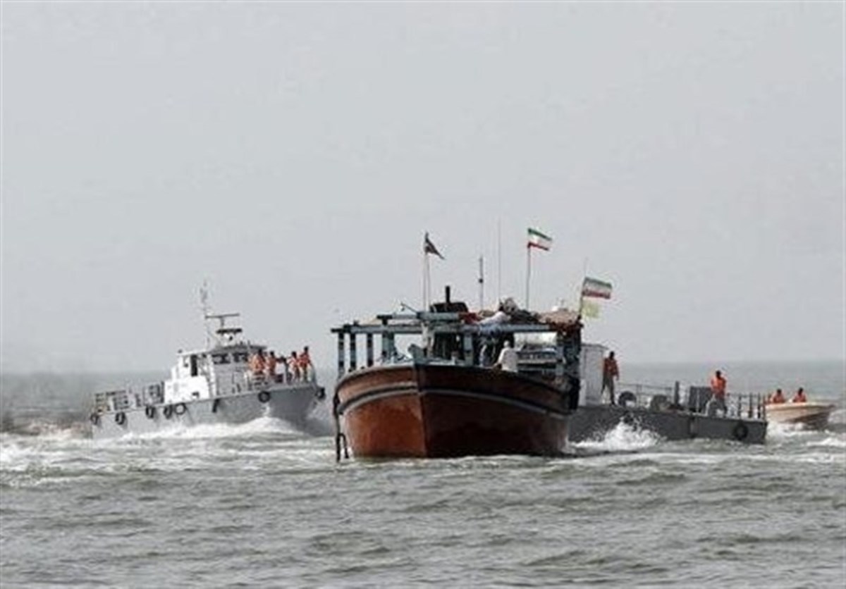 سپاه شناور ‌حامل سوخت قاچاق را در خلیج فارس توقیف کرد