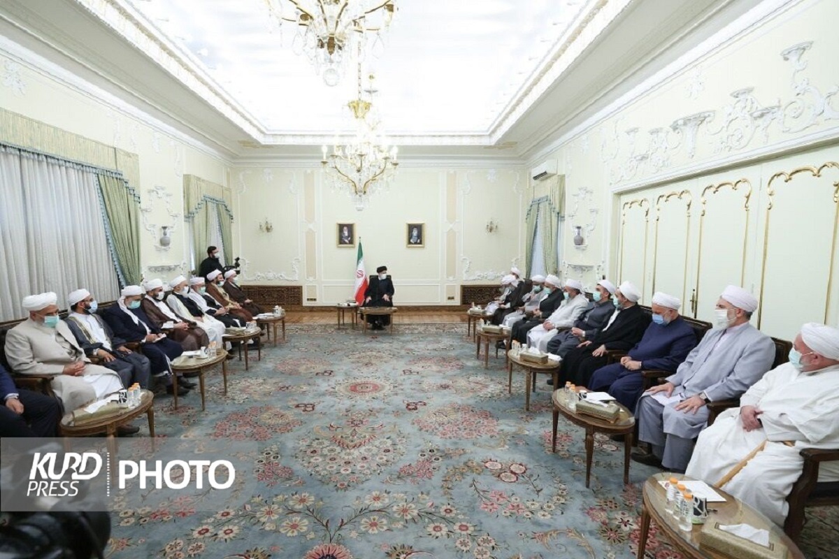 رئیسی: به وزیر کشور دستور فعال شدن بازارچه های مرزی را داده ام/ وحدت شیعه و سنتی در ایران راهبردی است نه تاکتیکی