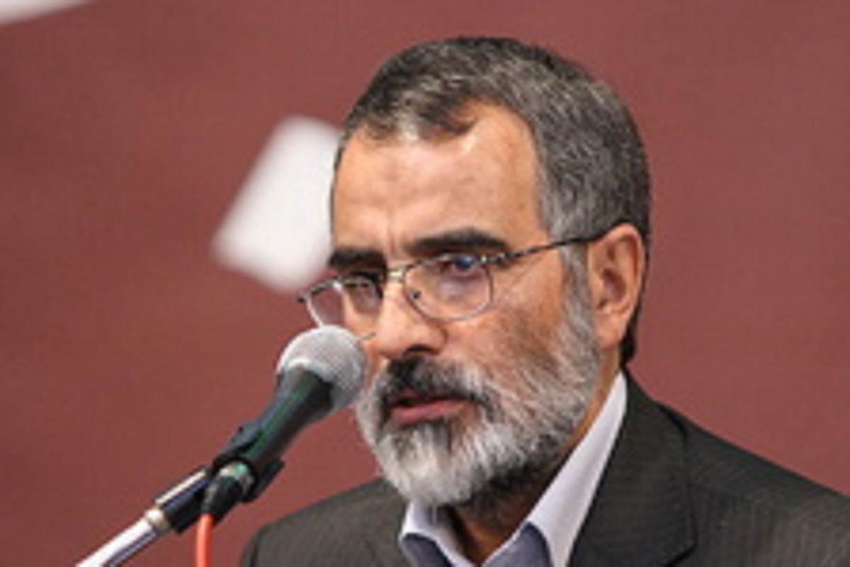 علیه تفکر امام (ره) شبیخون راه افتاده است