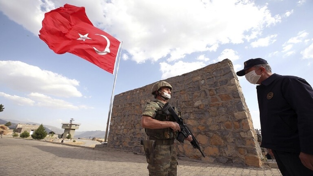 حمله موشکی به یک پایگاه نظامی ترکیه در شمال عراق