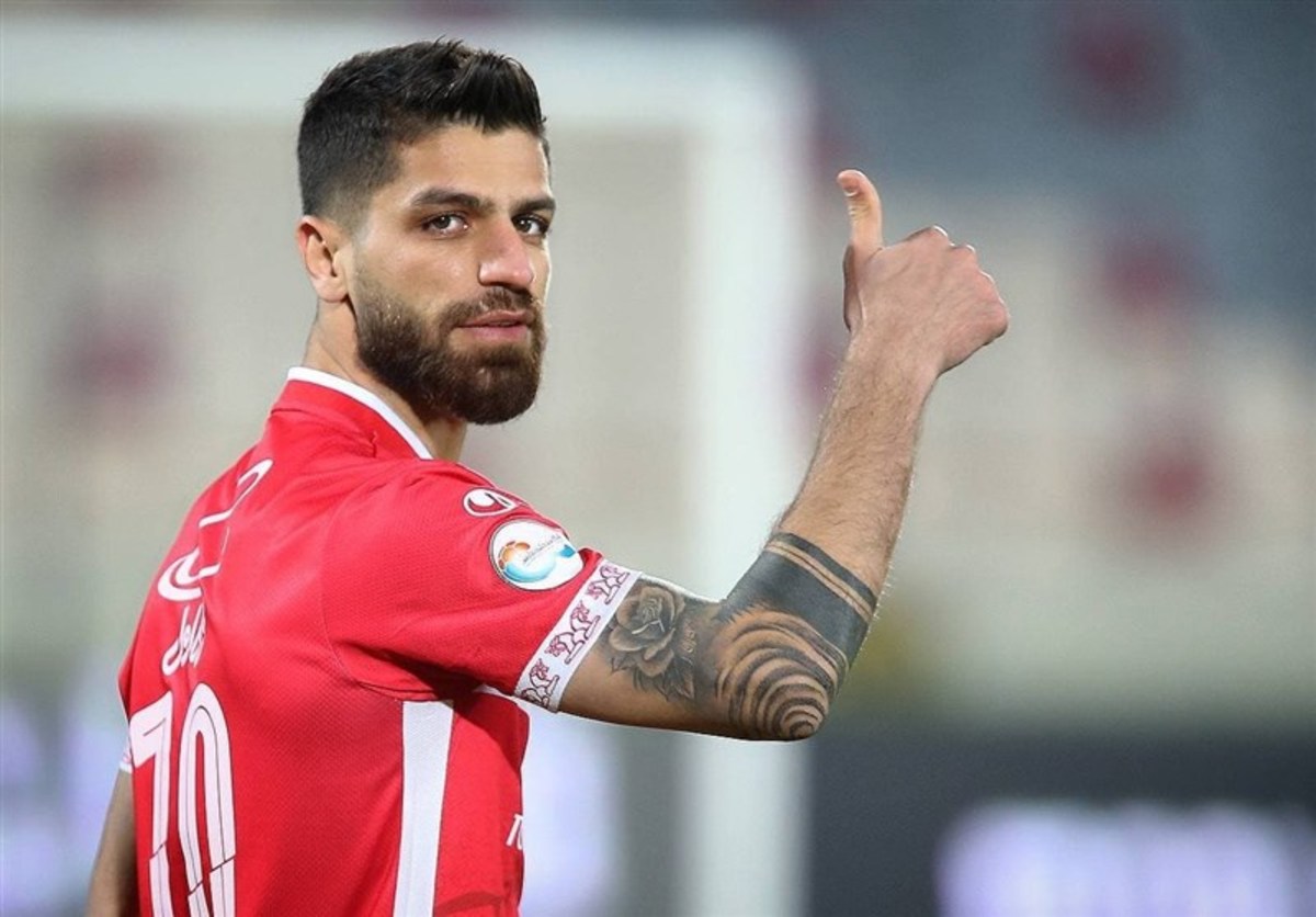 پیشنهاد ۳ باشگاه قطری به هافبک پرسپولیس