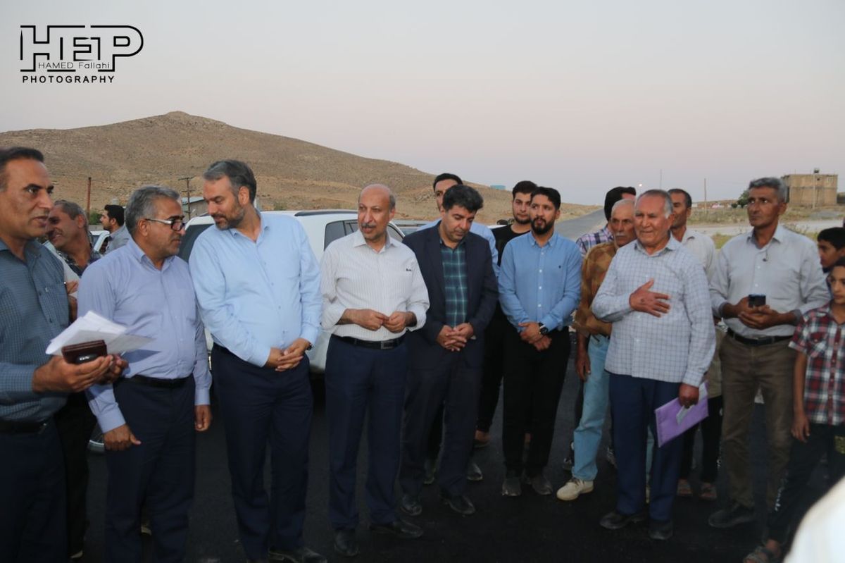 آیین اهدا ۲۹۱ هزار و‌پانصدمین فقره سند مسکن روستایی در استان فارس