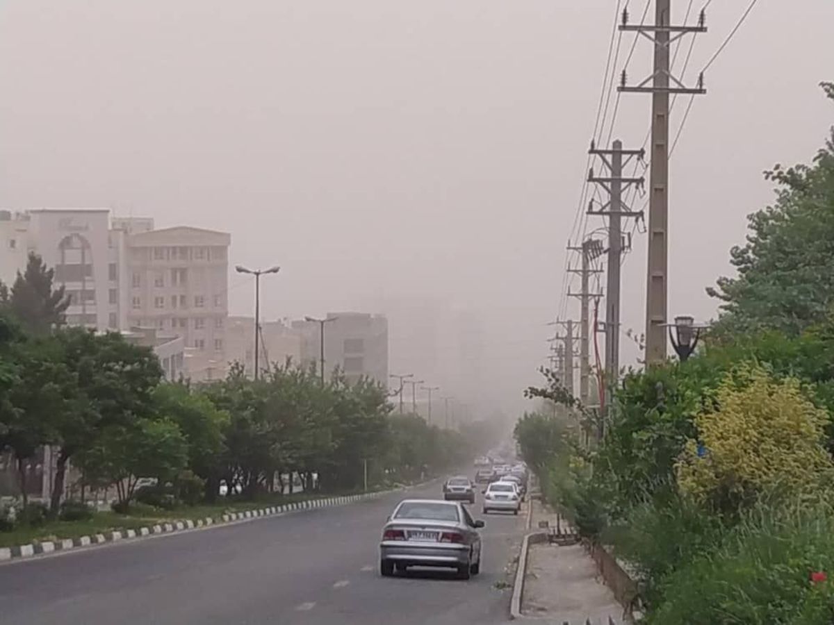وزش باد شدید و گردوخاک در انتظار البرز است