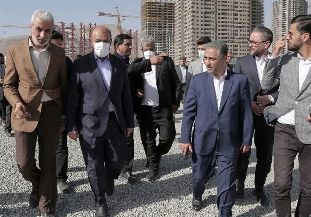 رستم قاسمی: حکم تخلیه برای مستأجران صادر نمی‌شود
