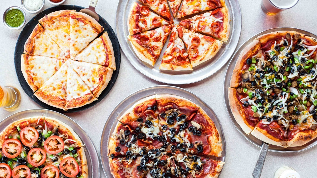 روش درست کردن پيتزا مديترانه در منزل + فیلم