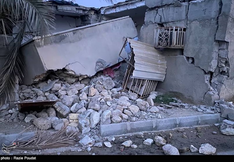 ۳ زمین‌لرزه شدید با چند کشته و مصدوم / آماده باش کامل سپاه، بیمارستان‌ها و هلال احمر استان